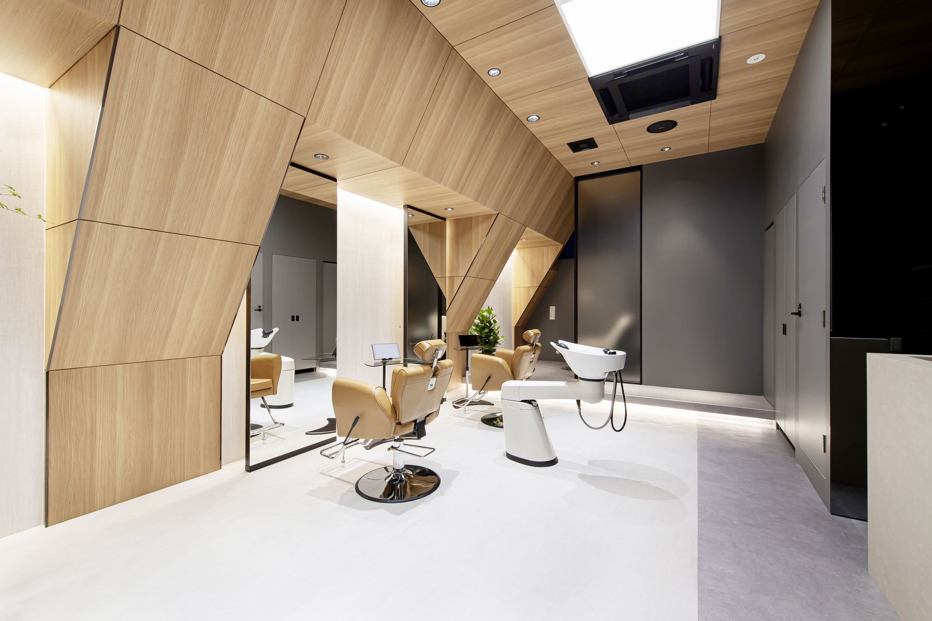 hair&spa AMILLA interior